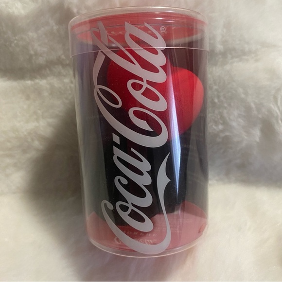 NEW Limited Edition Coca-Cola X Morphe The Quench Pack 4pc Sponges - Black & Red - Picture 2 of 8